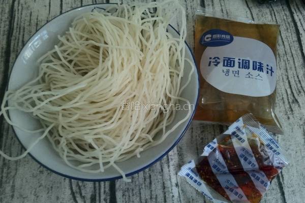 韩式凉拌面的做法图解2
