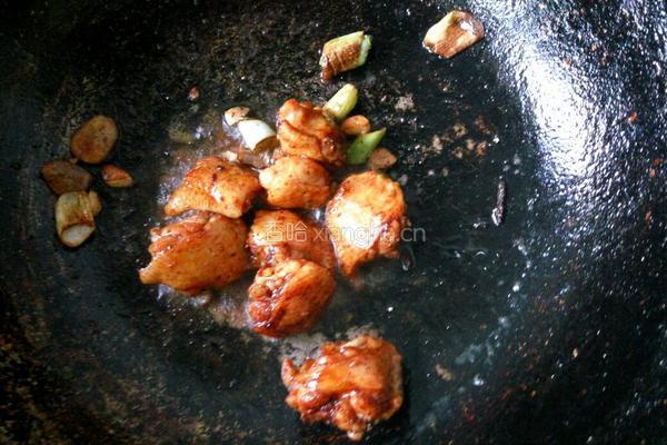 土豆炖鸡翅的做法图解6