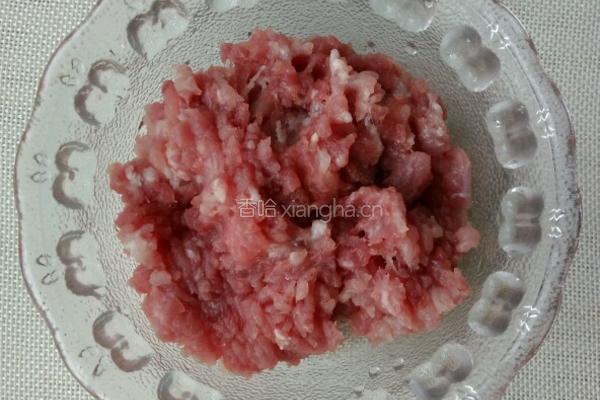 青菜瘦肉汤的做法图解2