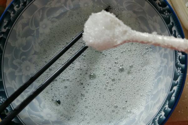 微波炉戚风蛋糕的做法图解6