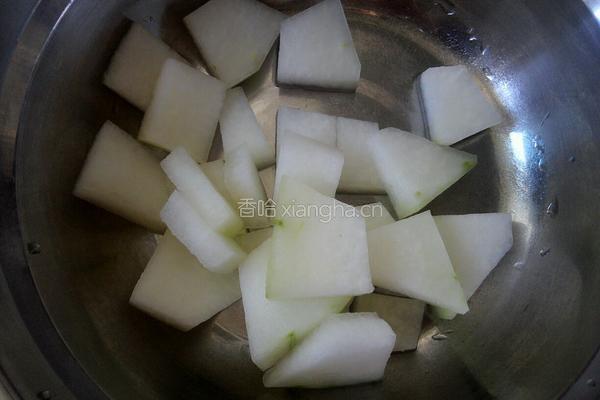 冬瓜豆腐玉米粒汤的做法图解3
