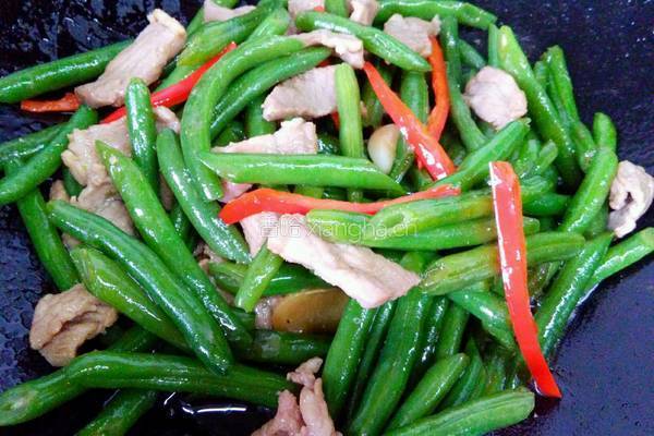 四季豆炒猪肉的做法图解10