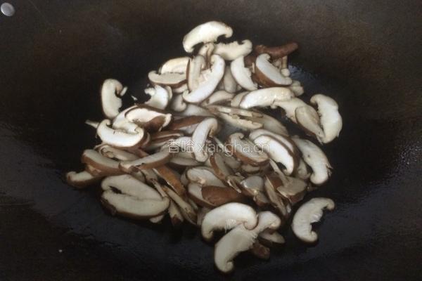 香菇滑肉片的做法图解6