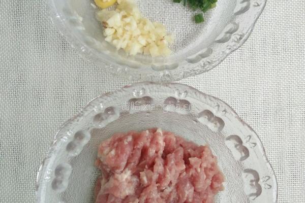 土豆肉末的做法图解2