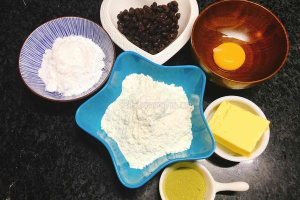 抹茶蜜豆饼干的做法图解1