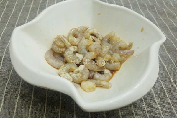 虾仁毛豆的做法图解4