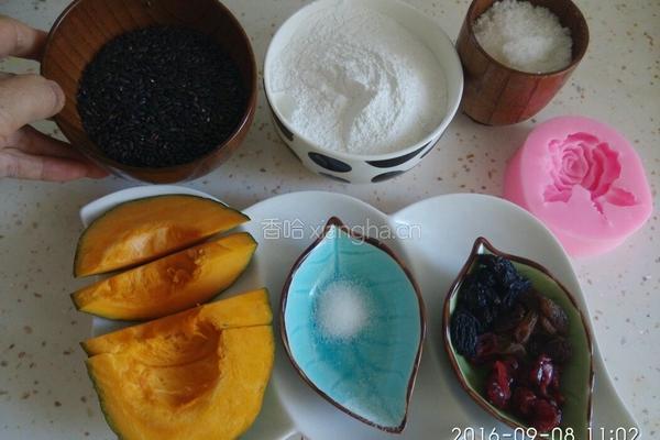 黑米松糕的做法图解1