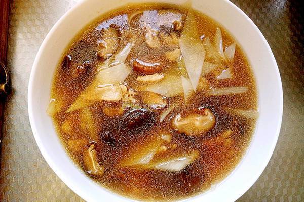 香菇山药瘦肉面片汤的做法图解19