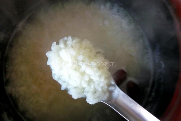 菊花粥的做法图解4