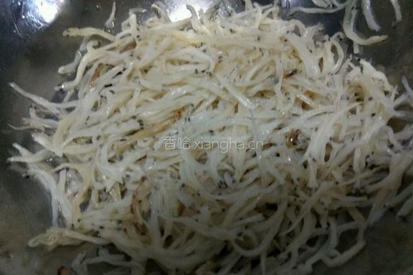 辣椒炒银鱼的做法图解4
