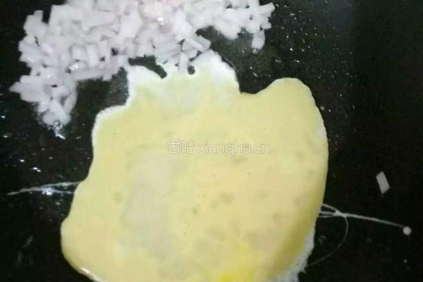 洋葱蛋炒饭的做法图解5