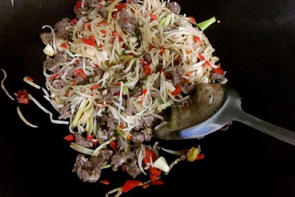 白萝卜炒牛肉的做法图解10