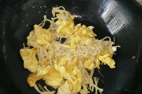 鸡蛋炒金针菇的做法图解6