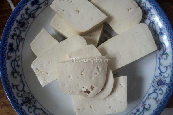 干锅豆腐的做法图解1