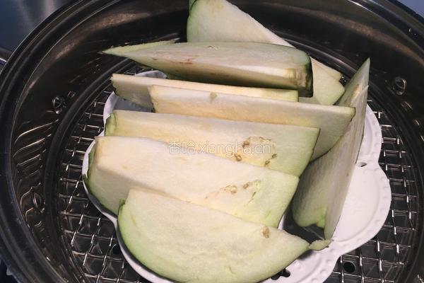 焗肉末茄子的做法图解1