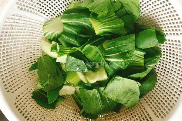 青菜牛肉的做法图解1
