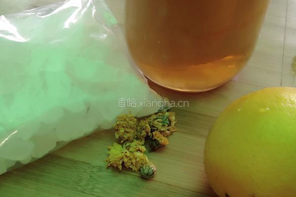 柠檬蜂蜜菊花茶的做法图解1