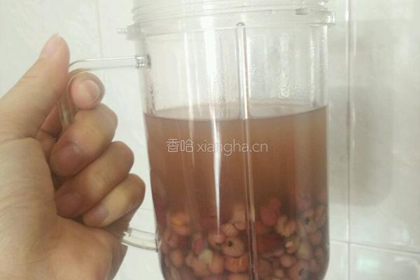 红豆薏米豆浆的做法图解3