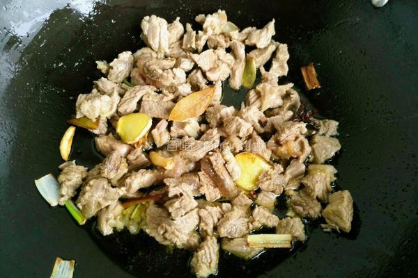 牛肉炖地瓜柿子的做法图解9