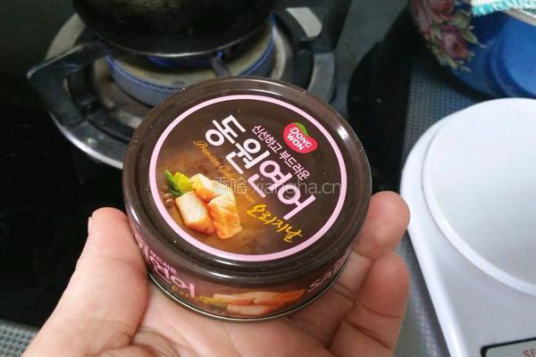 金枪鱼紫菜蛋花汤的做法图解6