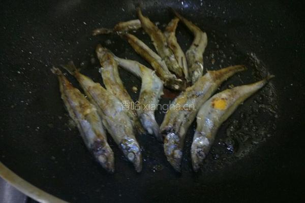 多春鱼豆腐盅的做法图解6