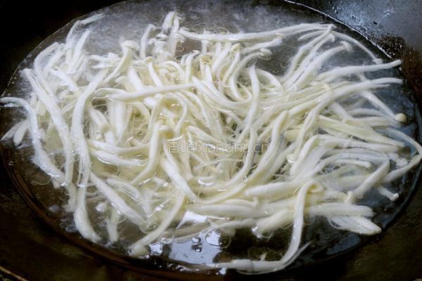 真姬豆腐紫菜汤的做法图解5