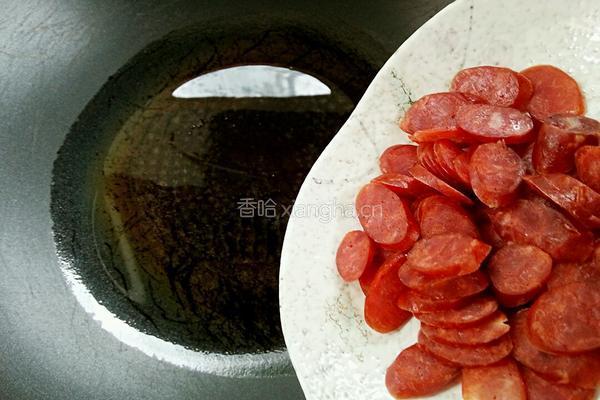 广式香肠炒饭的做法图解3