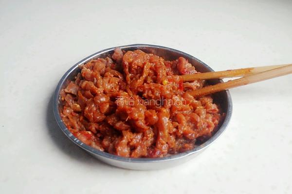 泡椒牛肉丝的做法图解3