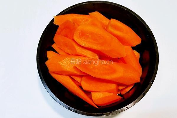 排骨胡萝卜玉米汤的做法图解3