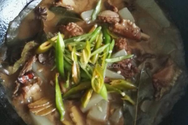 蘑芋啤酒鸭的做法图解10