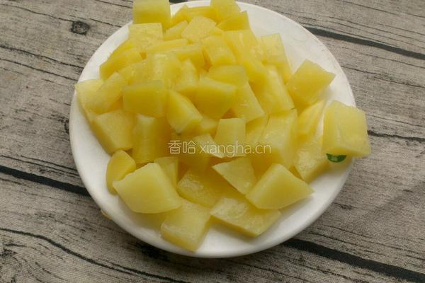 土豆肉饼的做法图解1