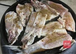 5分钟饼铛烤鱼的做法图解3
