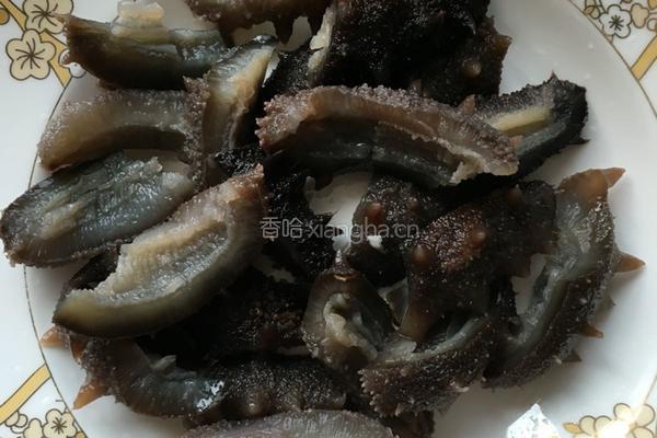 蒜烧海参的做法图解2