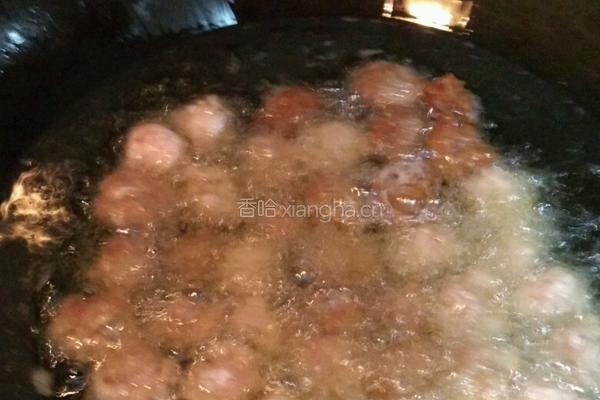 菠萝丸子的做法图解2