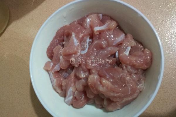 木瓜炒肉片的做法图解1