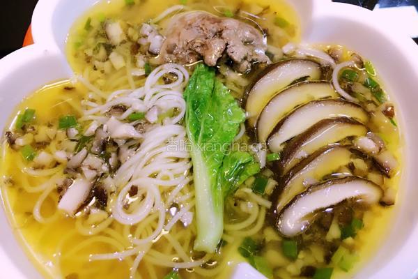 宝宝辅食－香菇炖鸡面