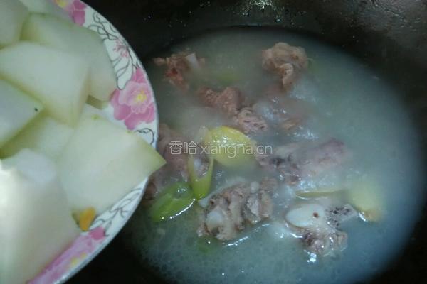 大棒骨冬瓜汤的做法图解4