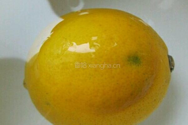 止咳圣品柠檬蜜炼的做法图解2