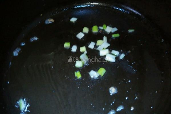 黑木耳秋葵炒鸡蛋的做法图解4