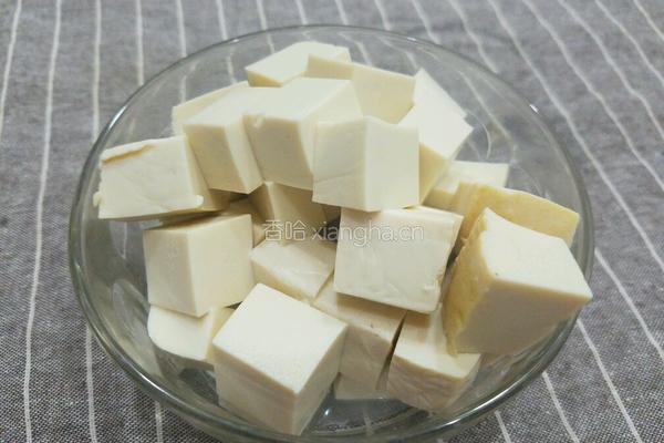 土豆烧豆腐的做法图解2
