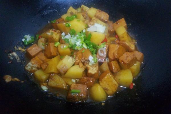 土豆烧豆腐的做法图解11