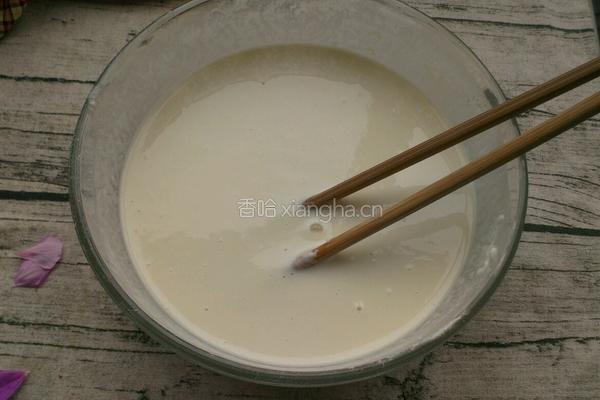鸡蛋面糊饼的做法图解1