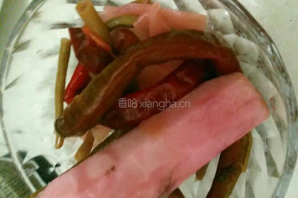 泡菜煮面的做法图解3