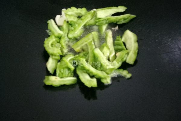 苦瓜煲的做法图解6