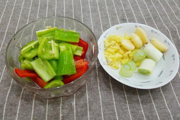 香菇炒牛肉的做法图解2