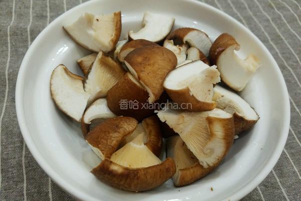 香菇炒牛肉的做法图解3