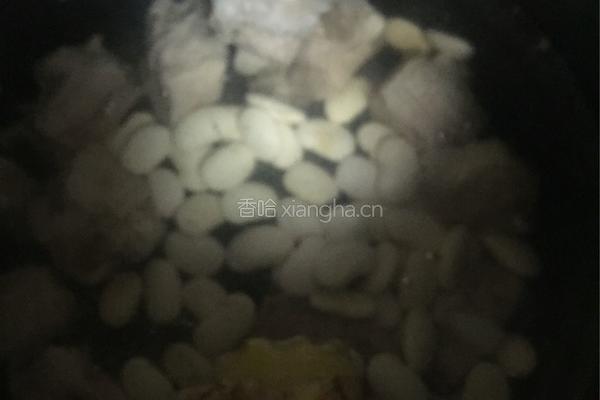 营养排骨汤的做法图解3