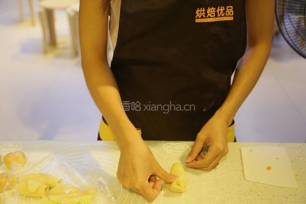 不一样的黄金月饼酥的做法图解15