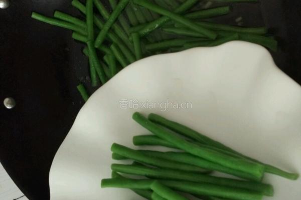 油泼豆角的做法图解5