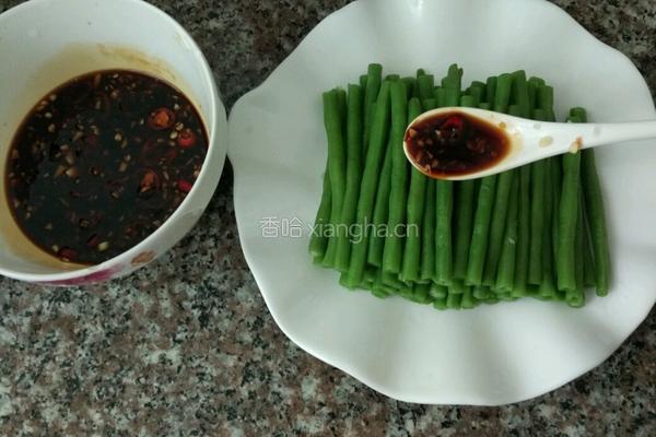 油泼豆角的做法图解7